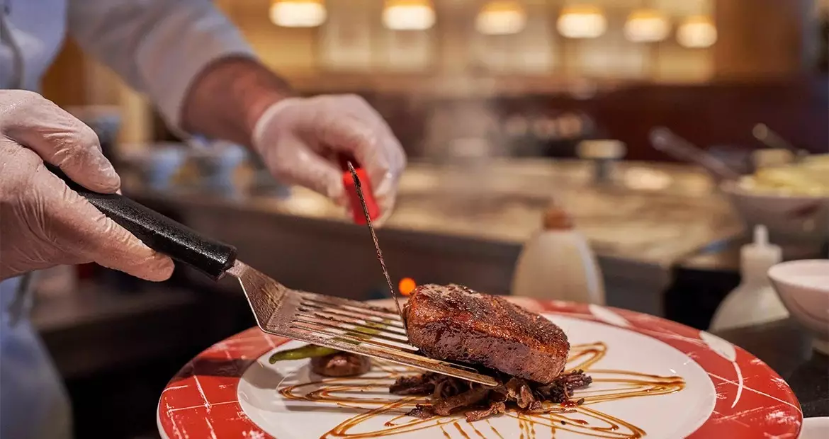 بهترین رستوران و کافه‌های بلک: طعم غذاهای محلی و بین‌المللی